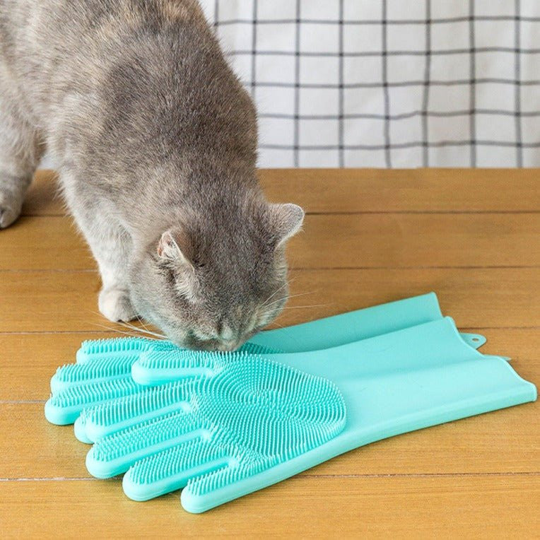 Gentle Paws™ Cat Grooming Gloves - Gentle Paws